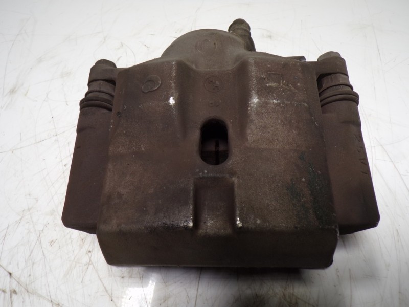 Recambio de pinza freno delantera izquierda para lexus ct 1.8 16v cat (híbrido) referencia OEM IAM 4775047060  