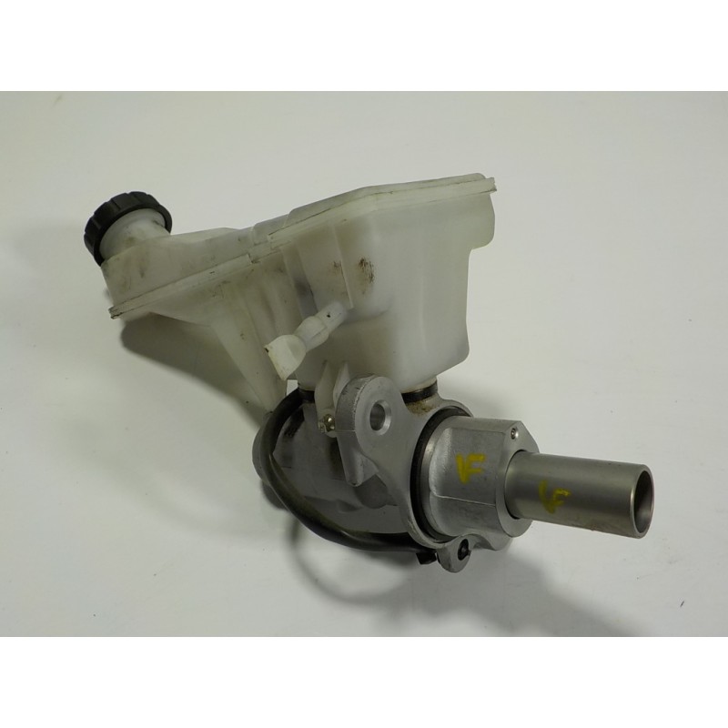 Recambio de bomba freno para mercedes-benz clase b (w246) 1.5 cdi cat referencia OEM IAM A2464300301 A2464300202 