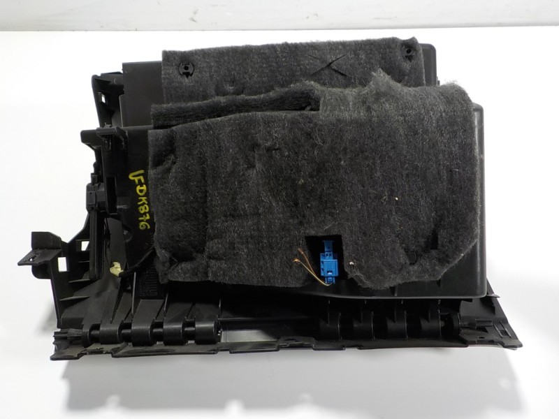 Recambio de guantera para mercedes-benz clase b (w246) 1.5 cdi cat referencia OEM IAM A24668081017H52 2012659 