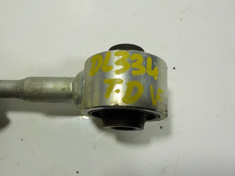 Recambio de tirante trasero derecho para toyota c-hr hybrid dynamic referencia OEM IAM 4883047010  