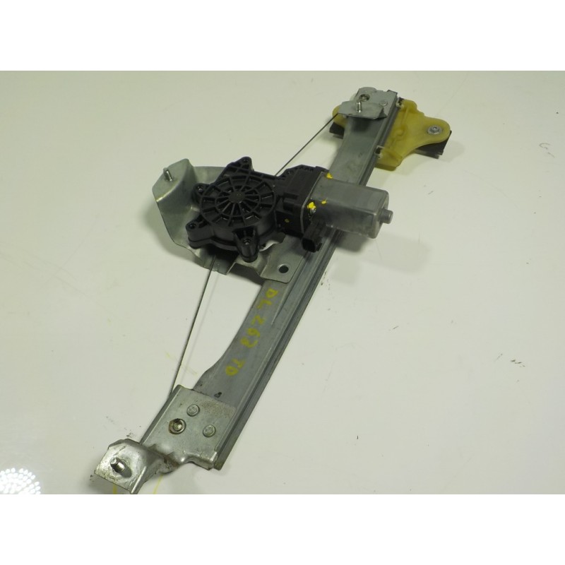 Recambio de elevalunas trasero derecho para renault captur 1.3 tce referencia OEM IAM 827009380R 827009380R 