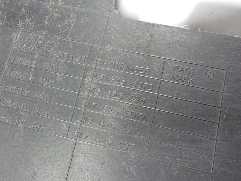 Recambio de cubrecarter para bentley continental gt supersports referencia OEM IAM 3W8825497 3W8825507D 