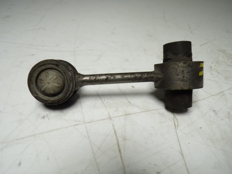 Recambio de tirante trasero derecho para bentley continental gt supersports referencia OEM IAM 4E0505465G  