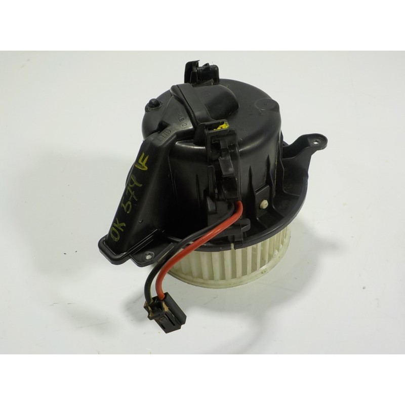 Recambio de motor calefaccion para seat ibiza (kj1) 1.0 tsi referencia OEM IAM 2Q1820021 2Q1820021 