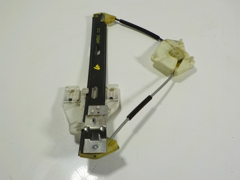 Recambio de elevalunas trasero izquierdo para seat leon (5f1) style referencia OEM IAM 5F4839461B 5F4839461B 