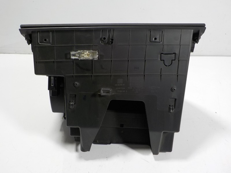 Recambio de guantera para seat leon (5f1) style referencia OEM IAM 5F1857095GVS9 5F1857095 