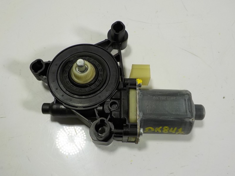 Recambio de motor elevalunas delantero derecho para seat leon (5f1) style referencia OEM IAM 5Q0959802B 5Q0959802B 