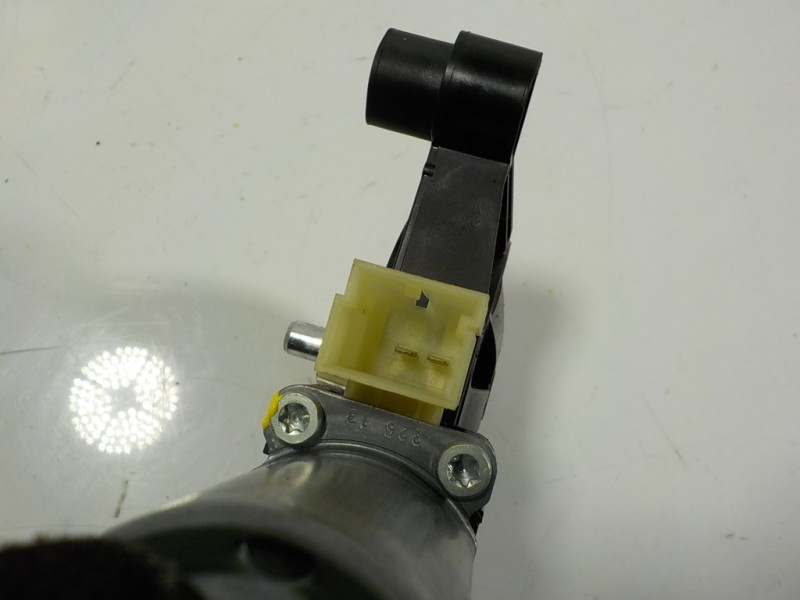 Recambio de motor elevalunas delantero derecho para seat leon (5f1) style referencia OEM IAM 5Q0959802B 5Q0959802B 