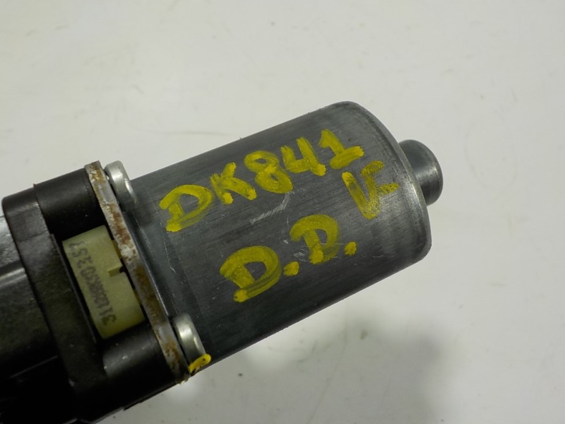 Recambio de motor elevalunas delantero derecho para seat leon (5f1) style referencia OEM IAM 5Q0959802B 5Q0959802B 