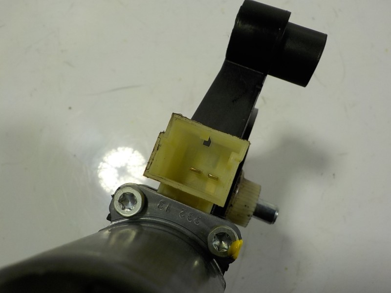 Recambio de motor elevalunas delantero izquierdo para seat leon (5f1) style referencia OEM IAM 5Q0959801B 5Q0959801B 