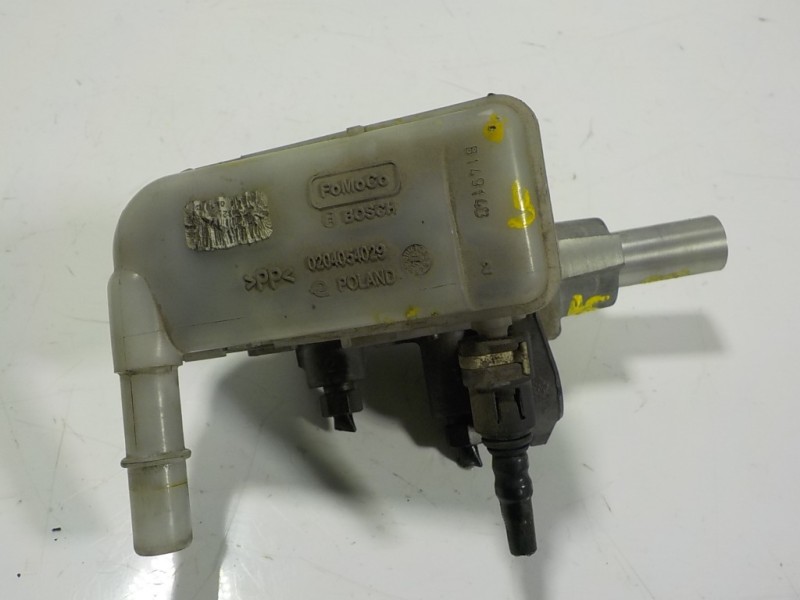 Recambio de bomba freno para ford transit courier 1.5 tdci cat referencia OEM IAM 1751664 0204054029 