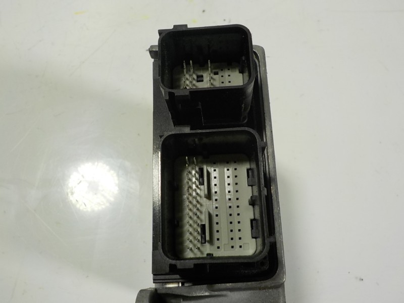 Recambio de centralita airbag para ford transit courier 1.5 tdci cat referencia OEM IAM 1882409 ET7614B321AF 