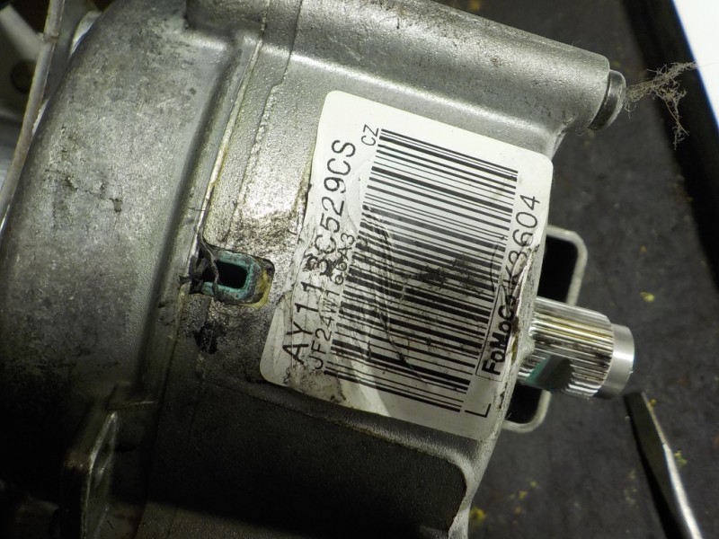 Recambio de columna direccion para ford transit courier 1.5 tdci cat referencia OEM IAM 2365893 AY113C529CS 