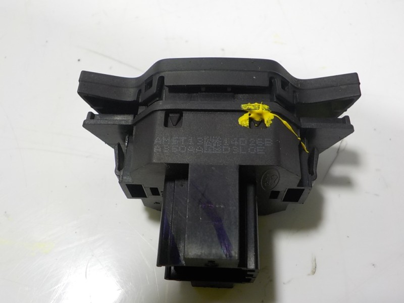 Recambio de warning para ford transit courier 1.5 tdci cat referencia OEM IAM 1690881 AM5T1314D26B 