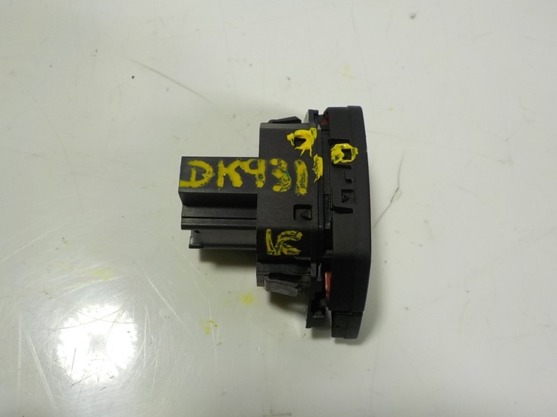 Recambio de warning para ford transit courier 1.5 tdci cat referencia OEM IAM 1690881 AM5T1314D26B 