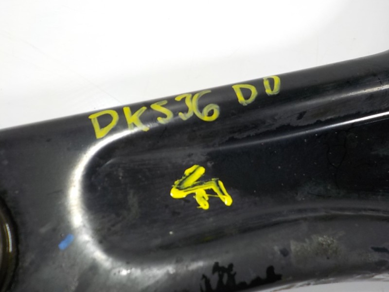 Recambio de brazo suspension inferior delantero derecho para citroën c4 cactus 1.5 blue-hdi fap referencia OEM IAM 3521S9  