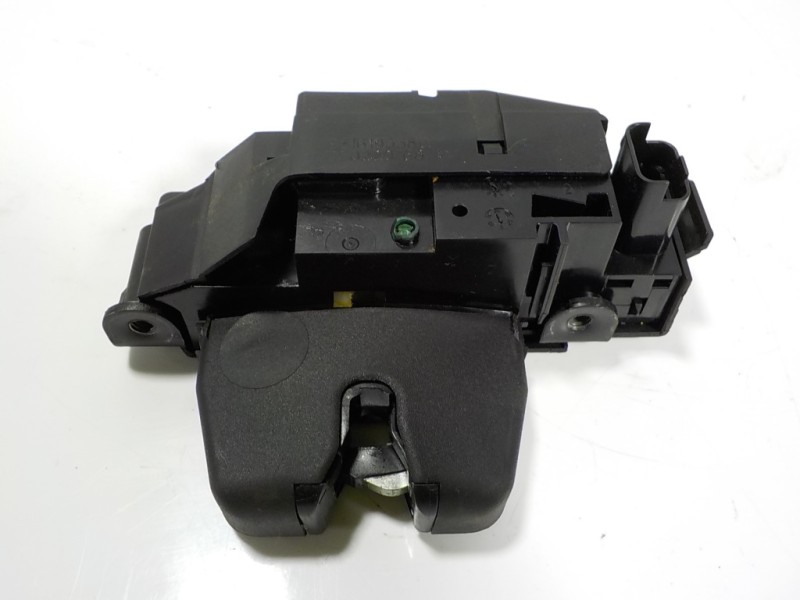 Recambio de cerradura maletero / porton para citroën c4 cactus 1.5 blue-hdi fap referencia OEM IAM 9816195380 9816195380 