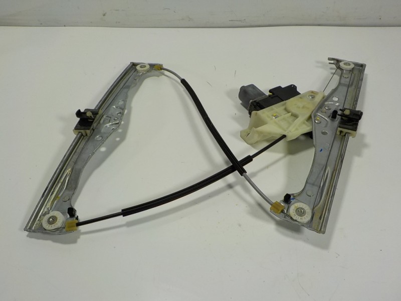 Recambio de elevalunas delantero izquierdo para citroën c4 cactus 1.5 blue-hdi fap referencia OEM IAM 9833196280 9832873780 