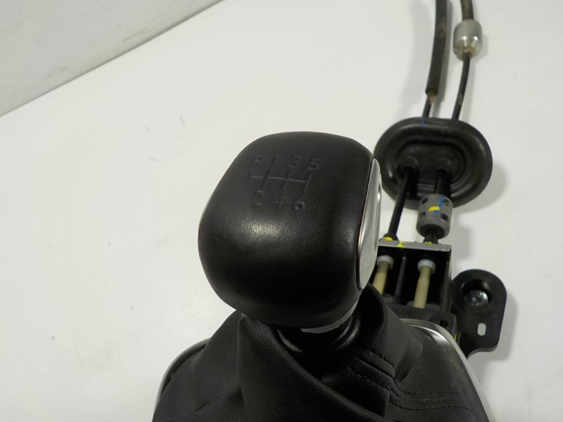 Recambio de palanca cambio para citroën c4 cactus 1.5 blue-hdi fap referencia OEM IAM 9811778780 9811778778001 