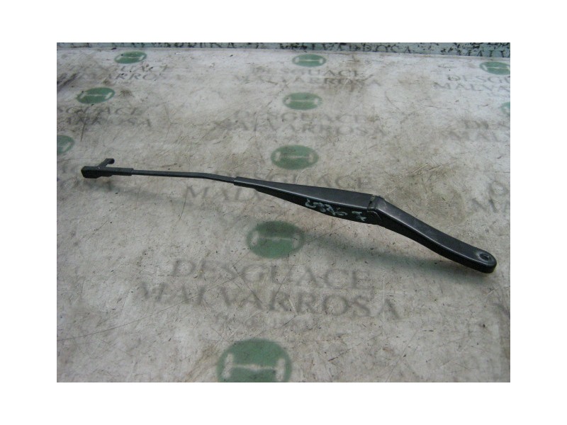 Recambio de brazo limpia delantero izquierdo para opel astra h berlina enjoy referencia OEM IAM   
