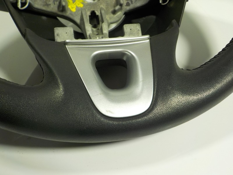 Recambio de volante para renault megane iii berlina 5 p 1.5 dci diesel fap referencia OEM IAM   