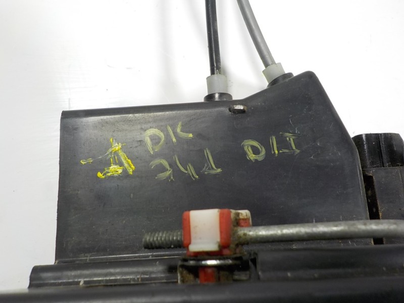 Recambio de cerradura puerta delantera izquierda para ssangyong rodius 2.7 turbodiesel cat referencia OEM IAM 7121021024  