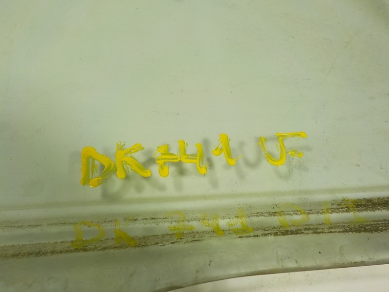 Recambio de cristal puerta delantero izquierdo para ssangyong rodius 2.7 turbodiesel cat referencia OEM IAM 7231121010  