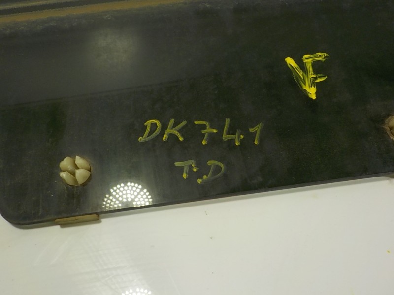 Recambio de cristal puerta trasero derecho para ssangyong rodius 2.7 turbodiesel cat referencia OEM IAM 7332121030  