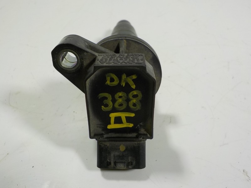 Recambio de bobina para toyota yaris 1.0 cat referencia OEM IAM 90919W2001 90919W2001 