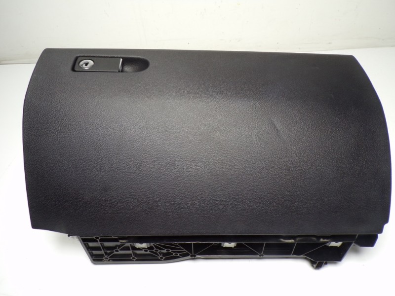 Recambio de guantera para mercedes-benz clase e (w212) lim. 2.1 cdi cat referencia OEM IAM A21268010989G47 A2126802491 