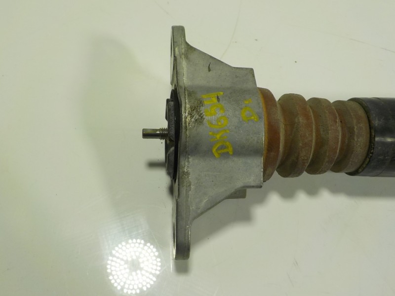 Recambio de amortiguador trasero derecho para mazda 2 lim. () 1.5 16v cat referencia OEM IAM  DA6C28700E 