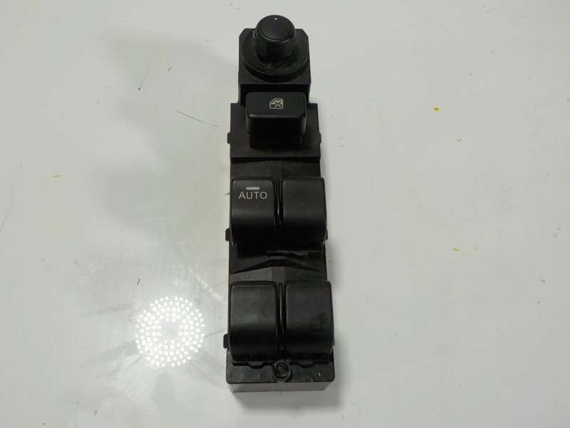 Recambio de mando elevalunas delantero izquierdo para mazda 2 lim. () 1.5 16v cat referencia OEM IAM  DG3T66350 