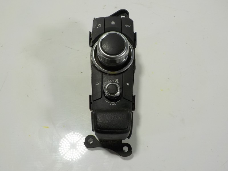 Recambio de mando multifuncion para mazda 2 lim. () 1.5 16v cat referencia OEM IAM  DB5J66CM0 
