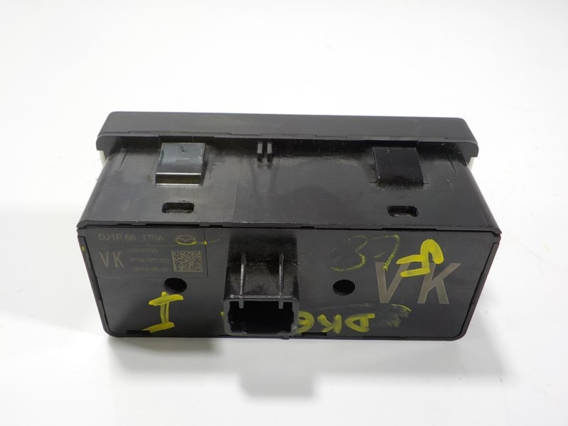 Recambio de modulo electronico para mazda 2 lim. () 1.5 16v cat referencia OEM IAM  DJ1P66170A 