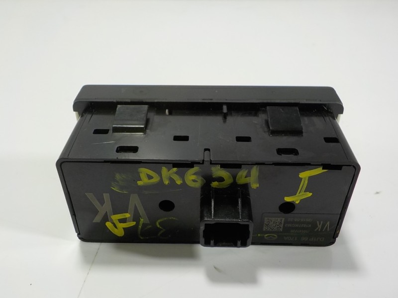 Recambio de modulo electronico para mazda 2 lim. () 1.5 16v cat referencia OEM IAM  DJ1P66170A 