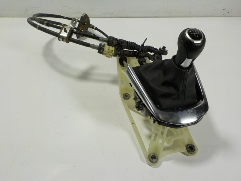 Recambio de palanca cambio para mazda 2 lim. () 1.5 16v cat referencia OEM IAM  DA7H46100 