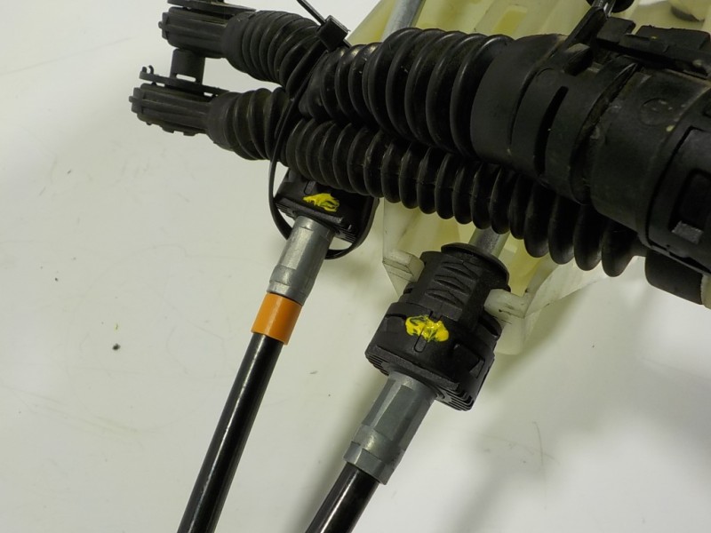 Recambio de palanca cambio para mazda 2 lim. () 1.5 16v cat referencia OEM IAM  DA7H46100 