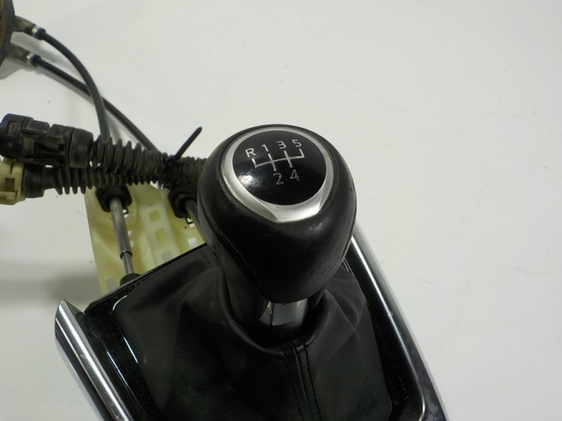 Recambio de palanca cambio para mazda 2 lim. () 1.5 16v cat referencia OEM IAM  DA7H46100 