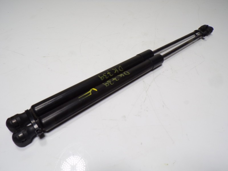 Recambio de amortiguadores maletero / porton para opel corsa f 1.2 referencia OEM IAM  9831976680 