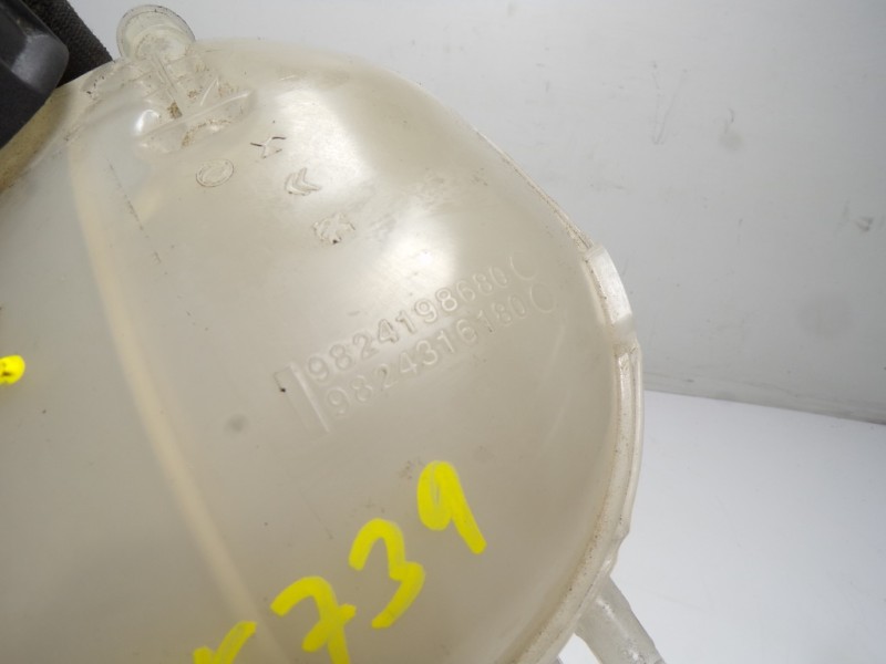 Recambio de deposito expansion para opel corsa f 1.2 referencia OEM IAM  9824198680 