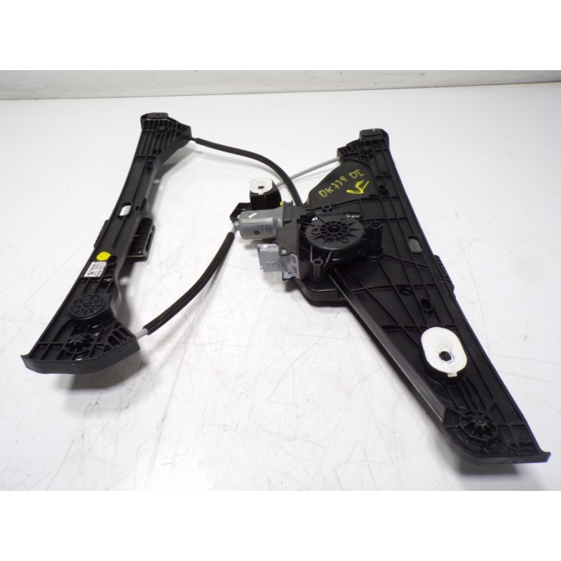 Recambio de elevalunas delantero izquierdo para opel corsa f 1.2 referencia OEM IAM  982904368000 