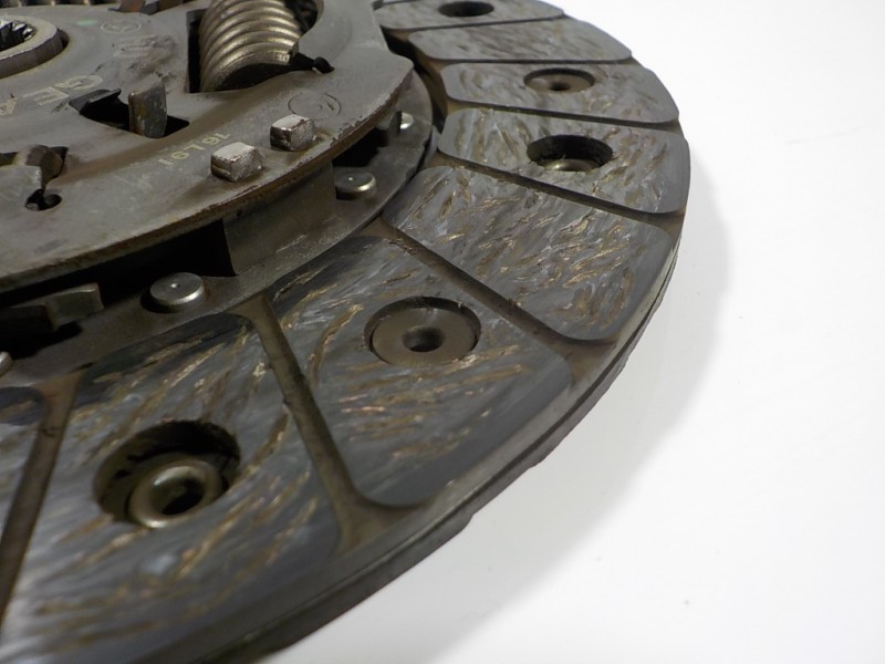 Recambio de kit embrague para opel corsa f 1.2 referencia OEM IAM  9801139380 