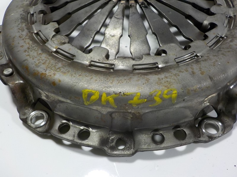 Recambio de kit embrague para opel corsa f 1.2 referencia OEM IAM  9801139380 