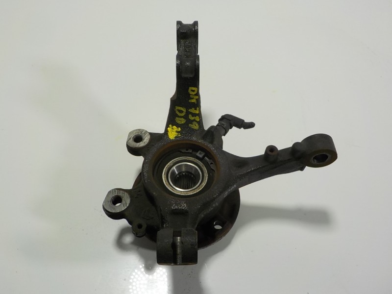 Recambio de mangueta delantera derecha para opel corsa f 1.2 referencia OEM IAM   