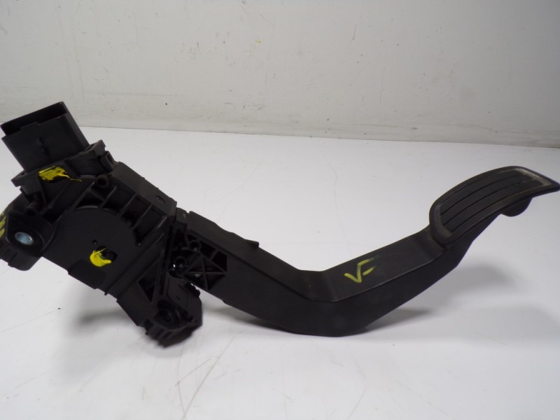 Recambio de potenciometro pedal para opel corsa f 1.2 referencia OEM IAM  9827704480 