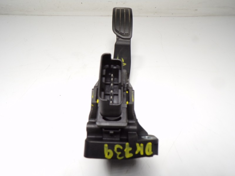 Recambio de potenciometro pedal para opel corsa f 1.2 referencia OEM IAM  9827704480 