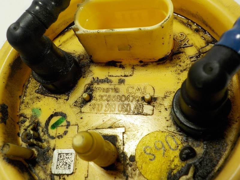 Recambio de aforador para volkswagen polo (6c1) 1.4 tdi referencia OEM IAM 6R0919050AB 6R0919050AB 