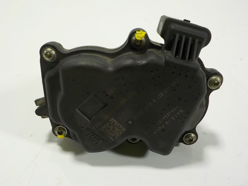 Recambio de caja mariposa para volkswagen polo (6c1) 1.4 tdi referencia OEM IAM 04B131501D 04B131501D 