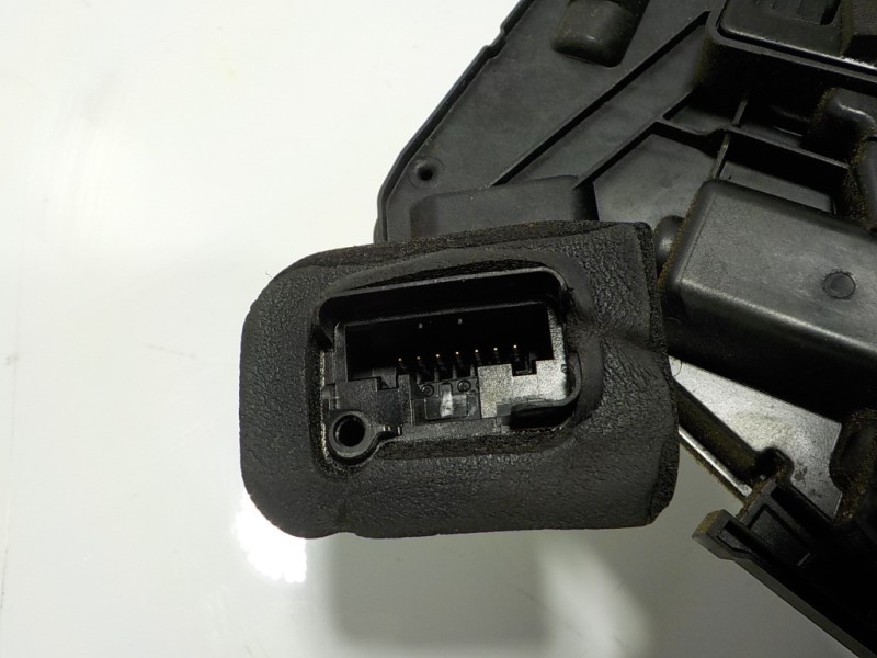 Recambio de cerradura puerta delantera derecha para volkswagen polo (6c1) 1.4 tdi referencia OEM IAM 5K1837016E 5K1837016E 