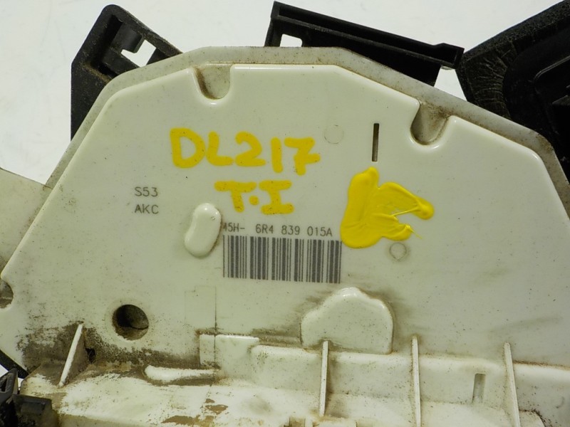 Recambio de cerradura puerta trasera izquierda para volkswagen polo (6c1) 1.4 tdi referencia OEM IAM 6R4839015A 6R4839015A 